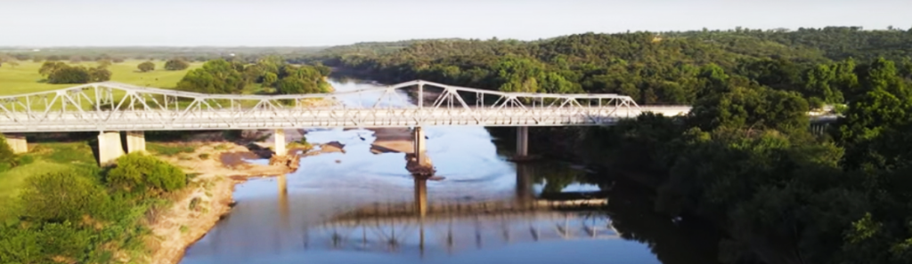 scenic Brazos River drive