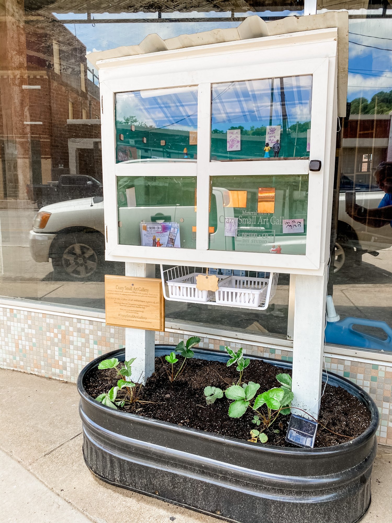 Tiny Art Gallery Mineral Wells