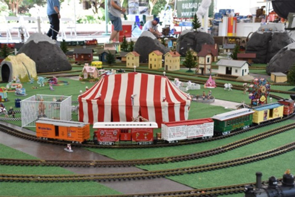 Clark Gardens Train Show Clark Gardens Train Show