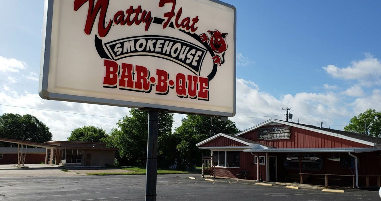 Natty Flat Smokehouse Mineral Wells signage and restaurant