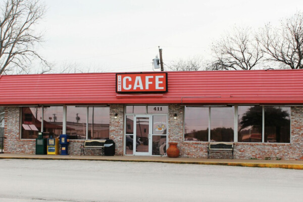 Front view of Jimmy's Cafe