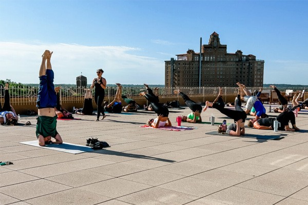 Crazy Wellness Day Yoga on Rooftop